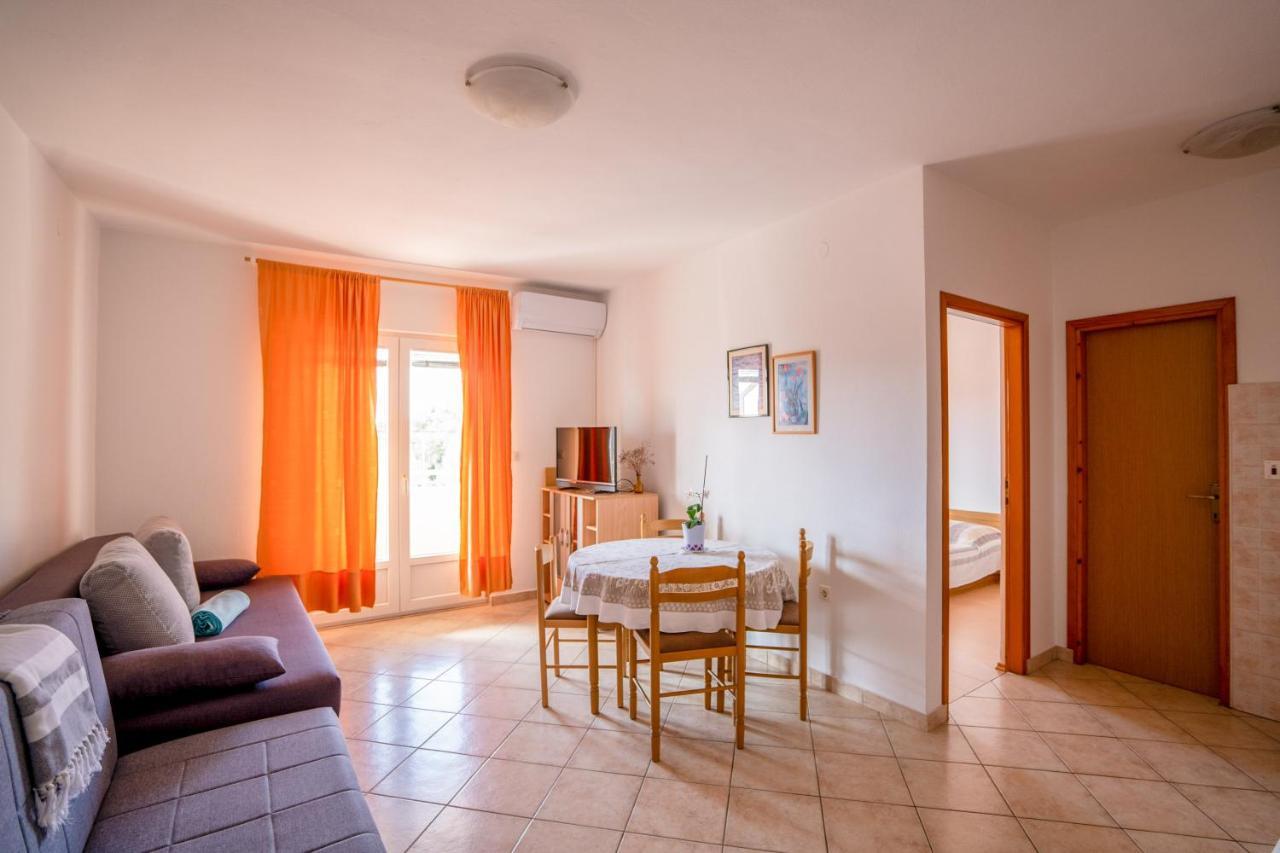 Valentin Apartment *